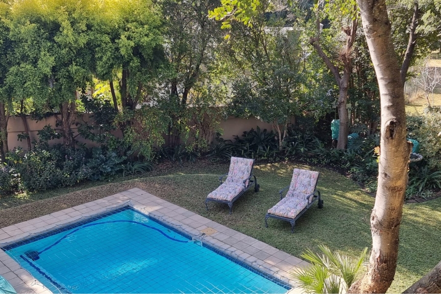 4 Bedroom Property for Sale in WestLake Country Safari Estate North West